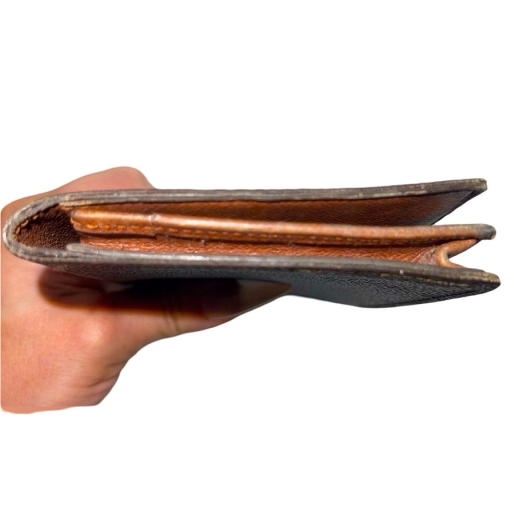 Louis Vuitton Monogram Porte
Cartes Brazza Credit Yen Bifold Long Wallet Unisex - Picture 7 of 14